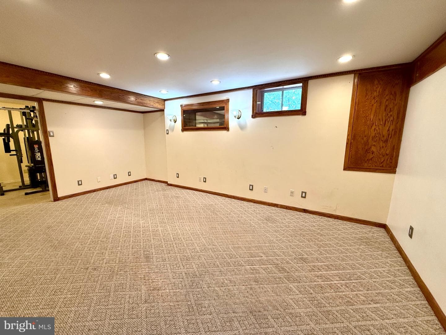 358 Peachtree Drive photo 64