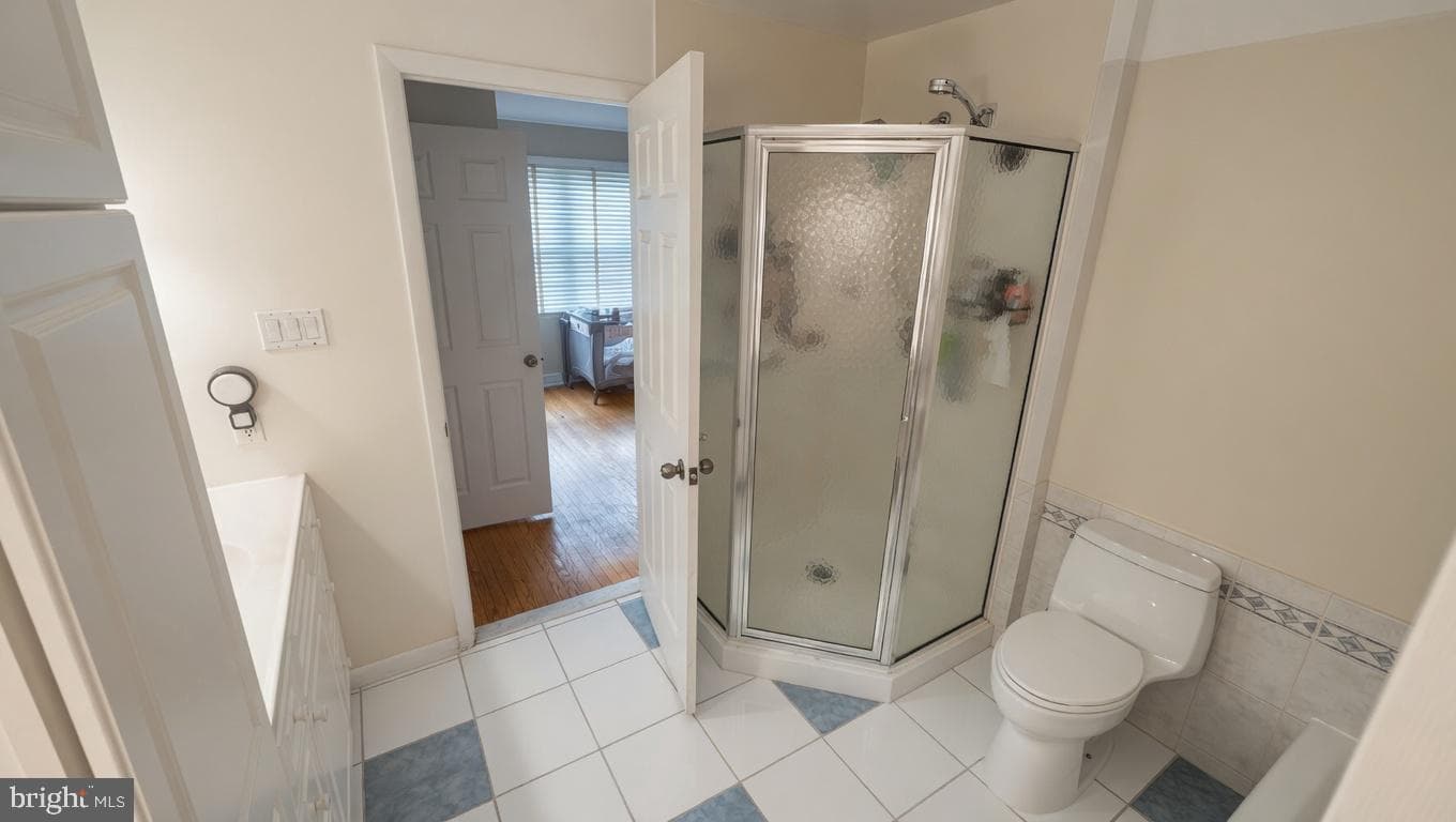 810 N Limekiln Pike photo 42