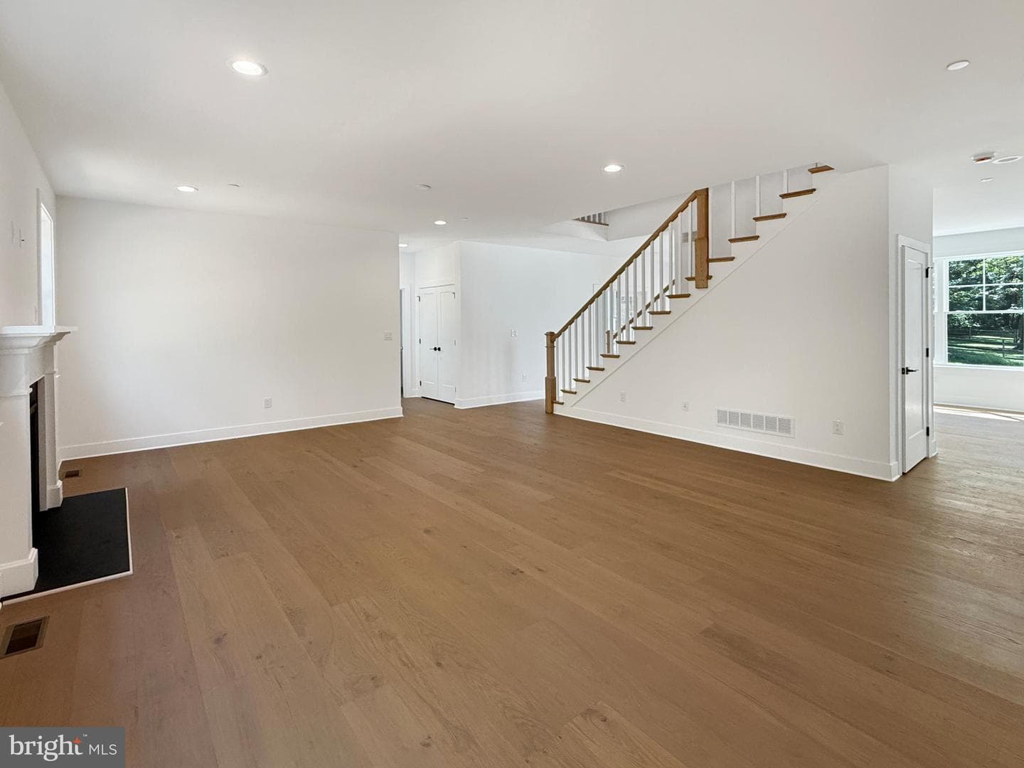 1823 N Line Street photo 21
