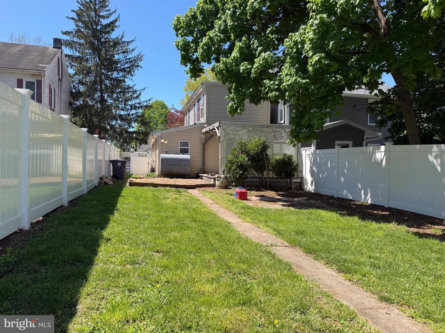 207 West Street photo 27