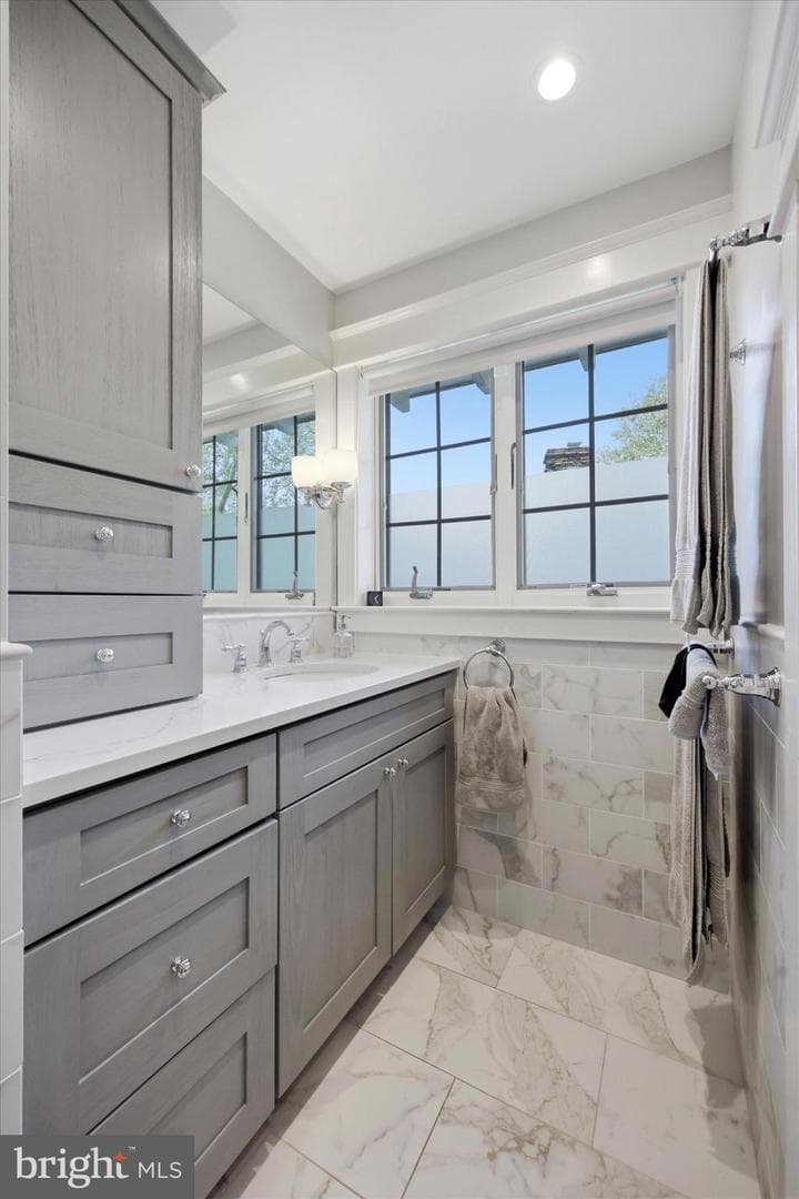6 Hampden Avenue photo 24