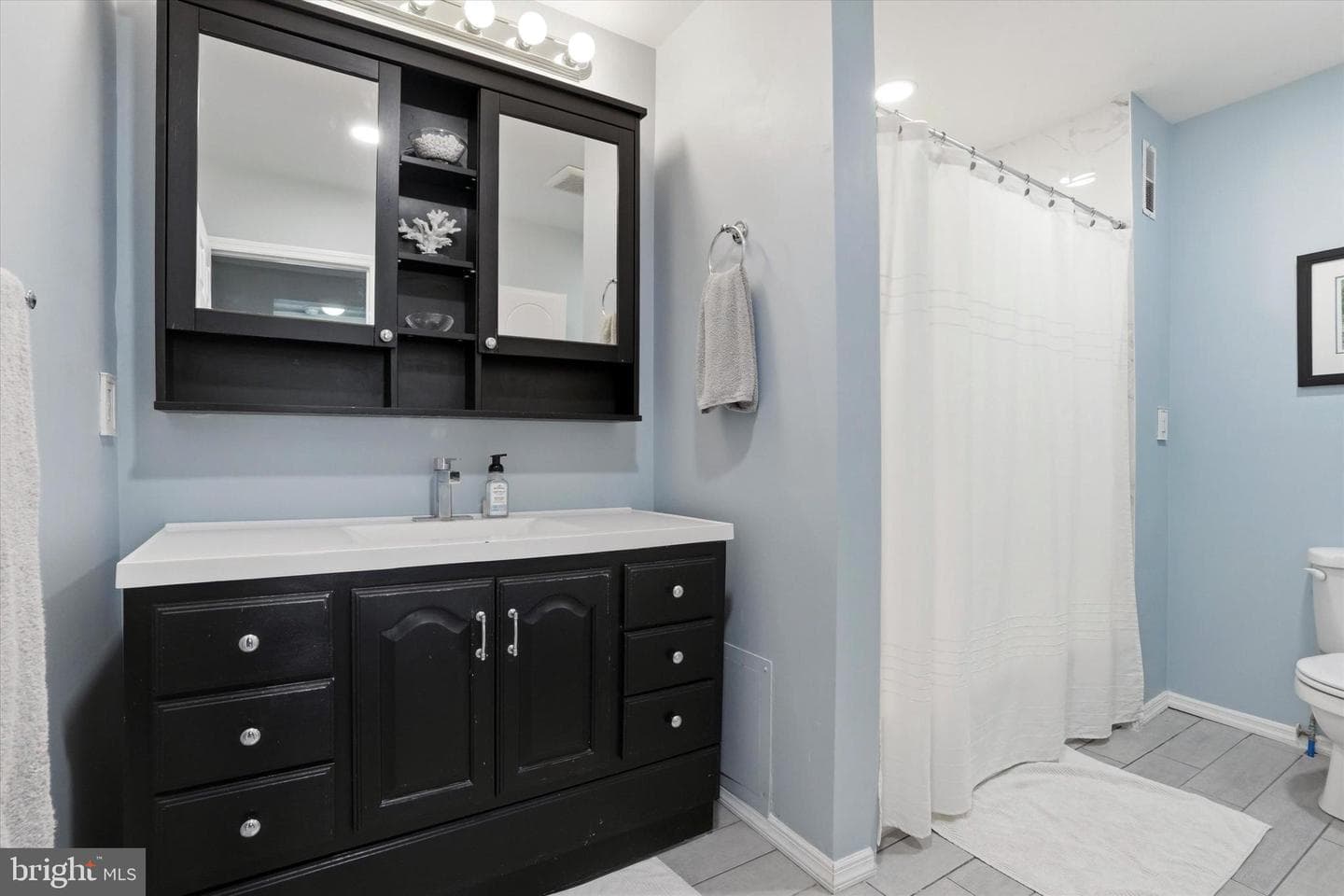 102 Cedar Avenue photo 14
