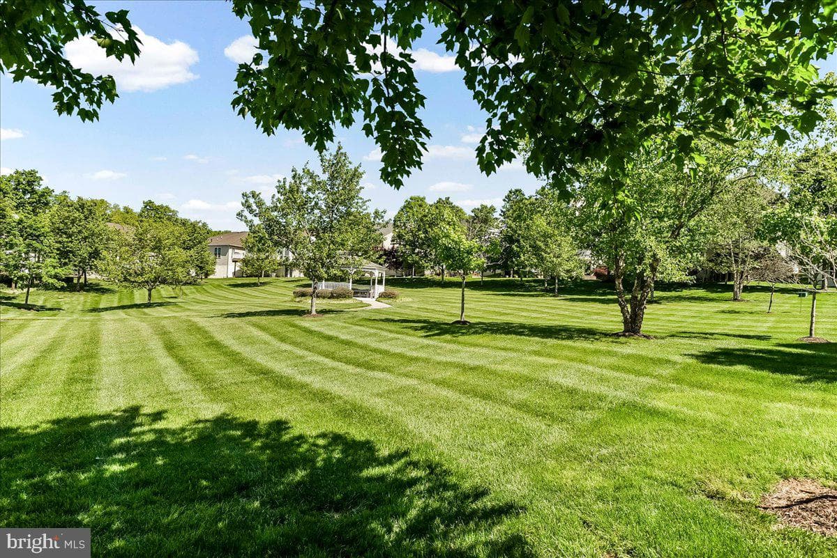196 Sloan Road photo 37