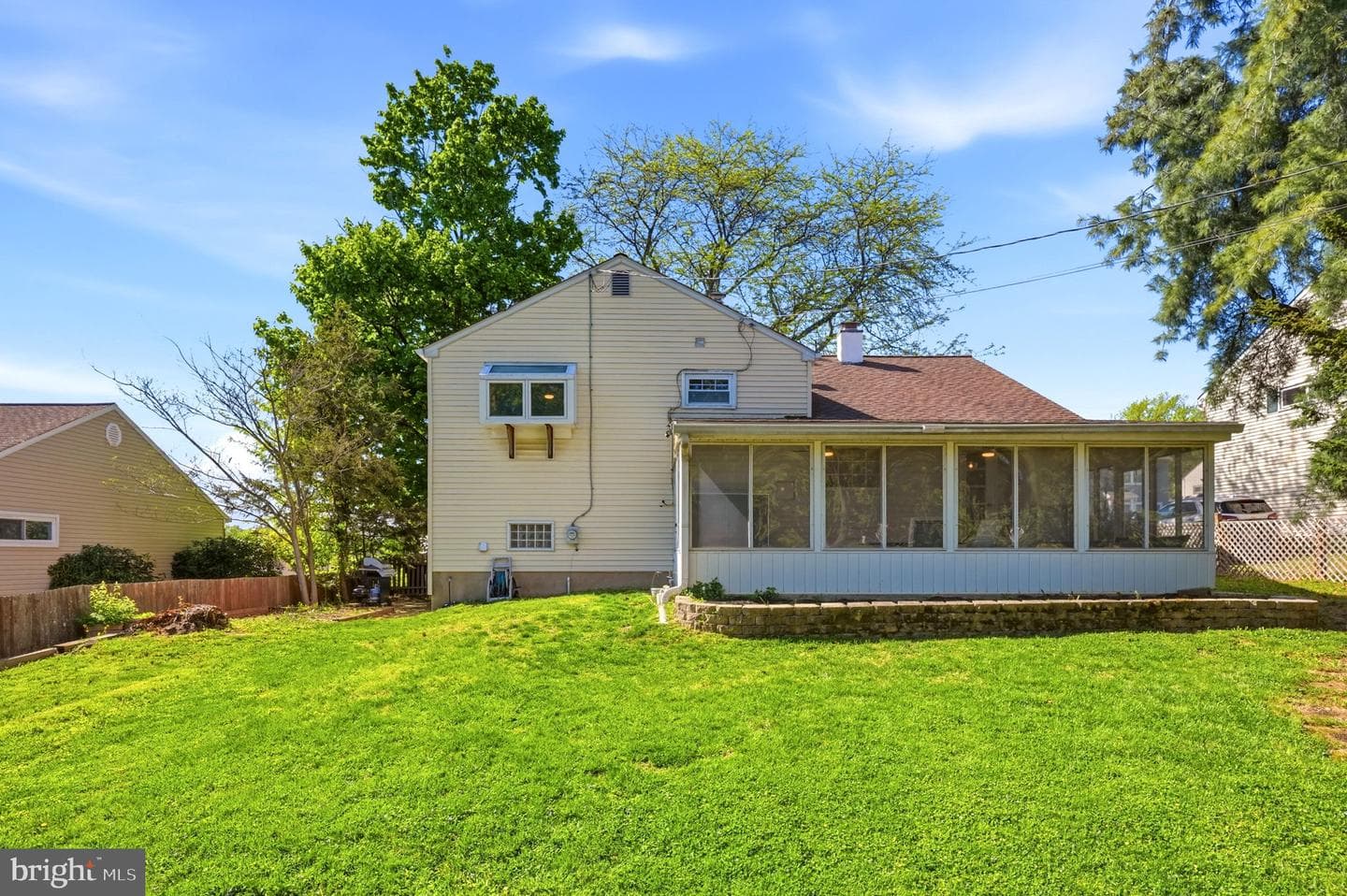 515 Melody Lane photo 8