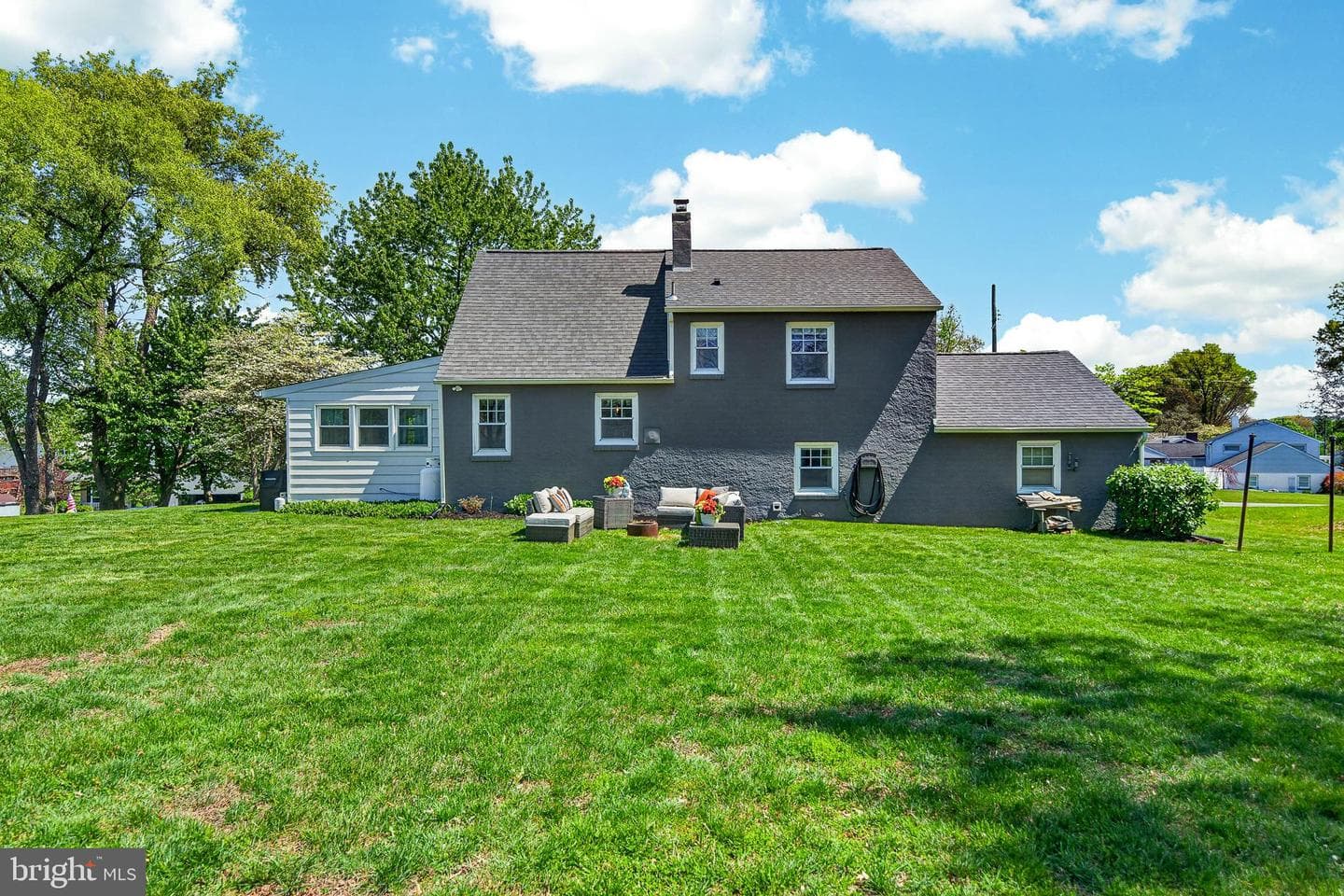 83 Hawthorne Avenue photo 38