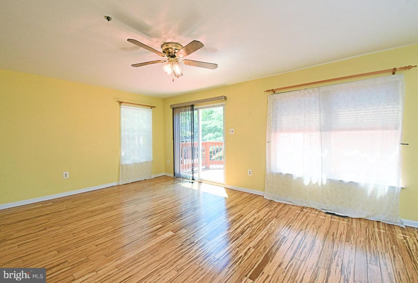 601 Brentwood Court photo 11