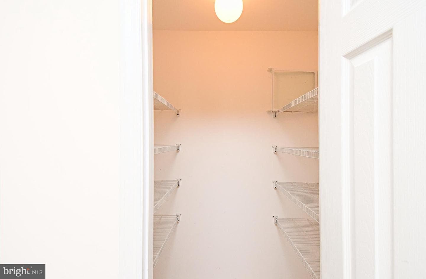 601 Brentwood Court photo 31