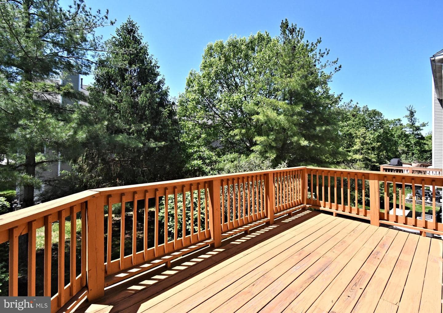 601 Brentwood Court photo 42