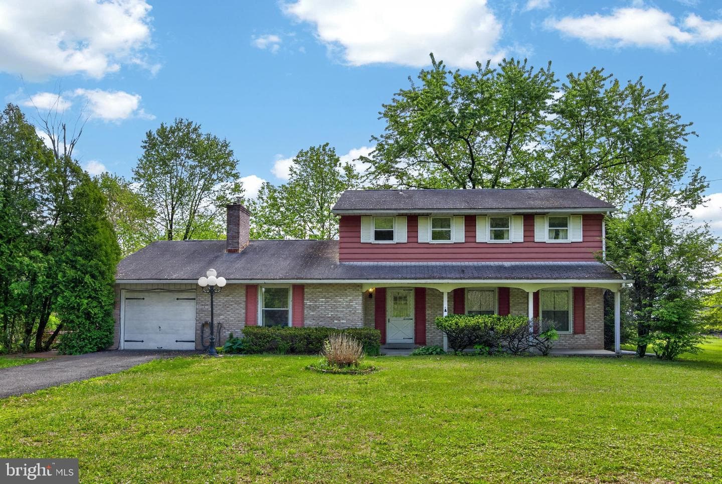 314 Neiffer Road photo 1