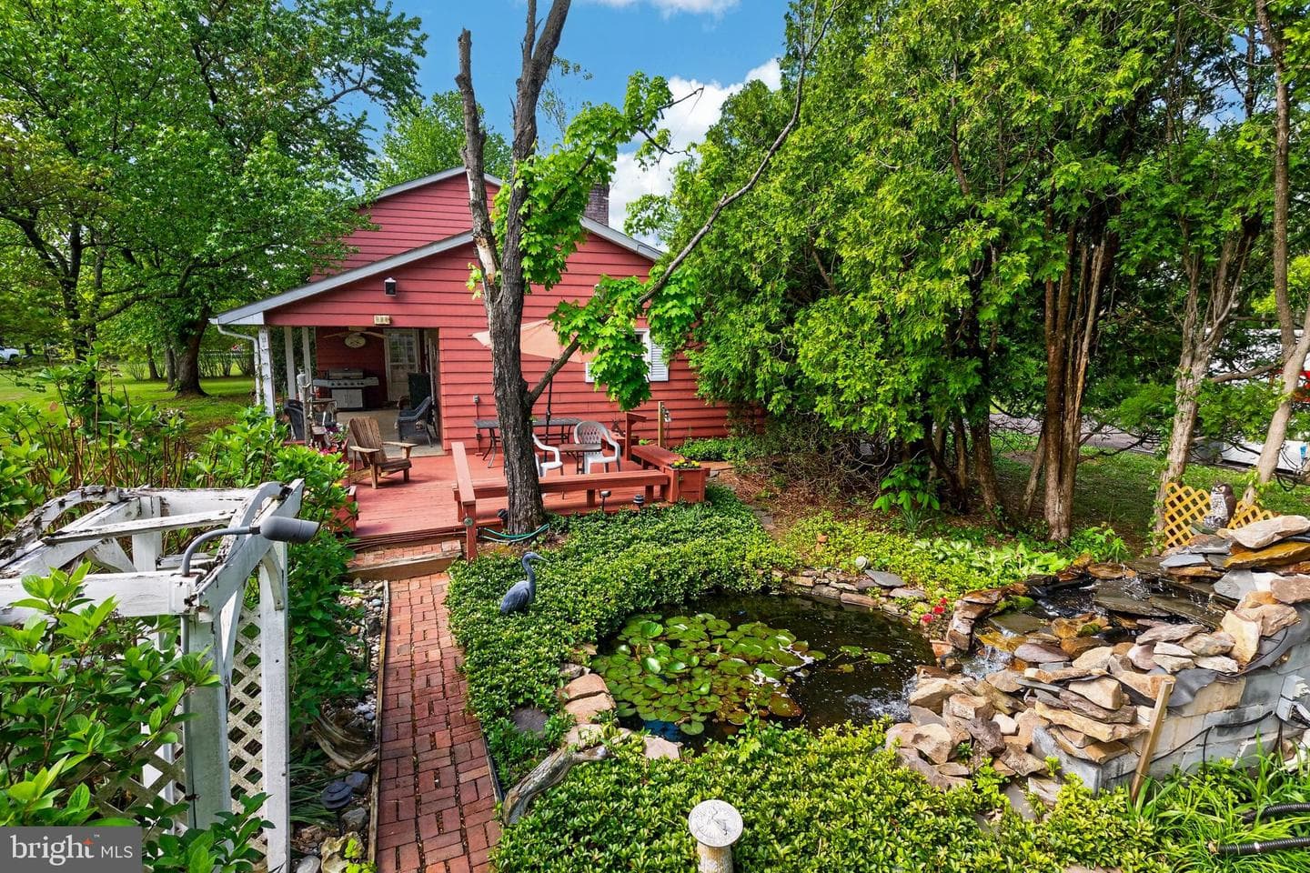 314 Neiffer Road photo 34