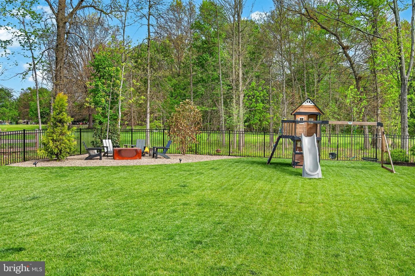 2560 Holly Ln photo 36