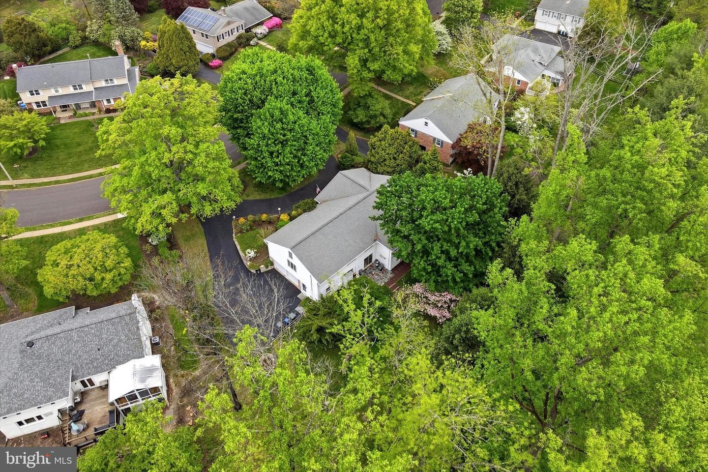 1811 Sharon Road photo 27