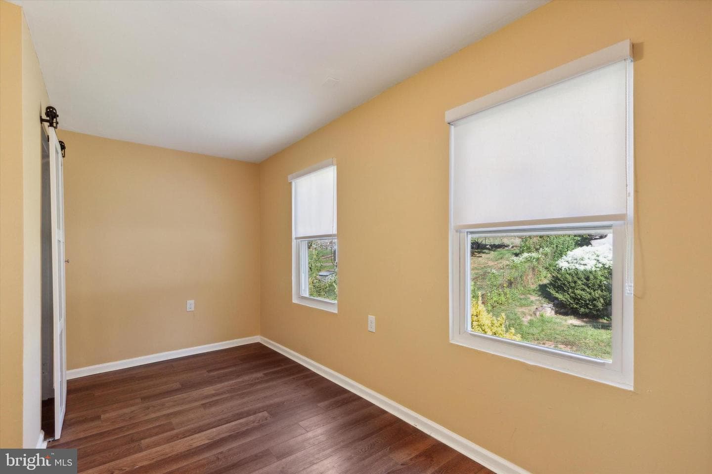 332 Spring Mill Avenue photo 18