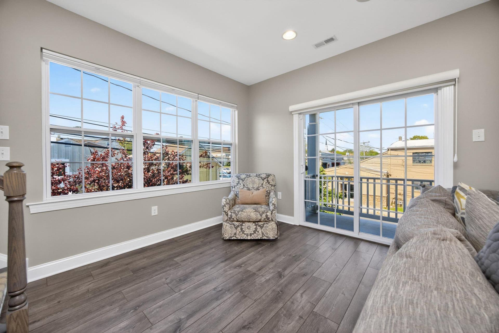 21 N Mitchell Avenue photo 14