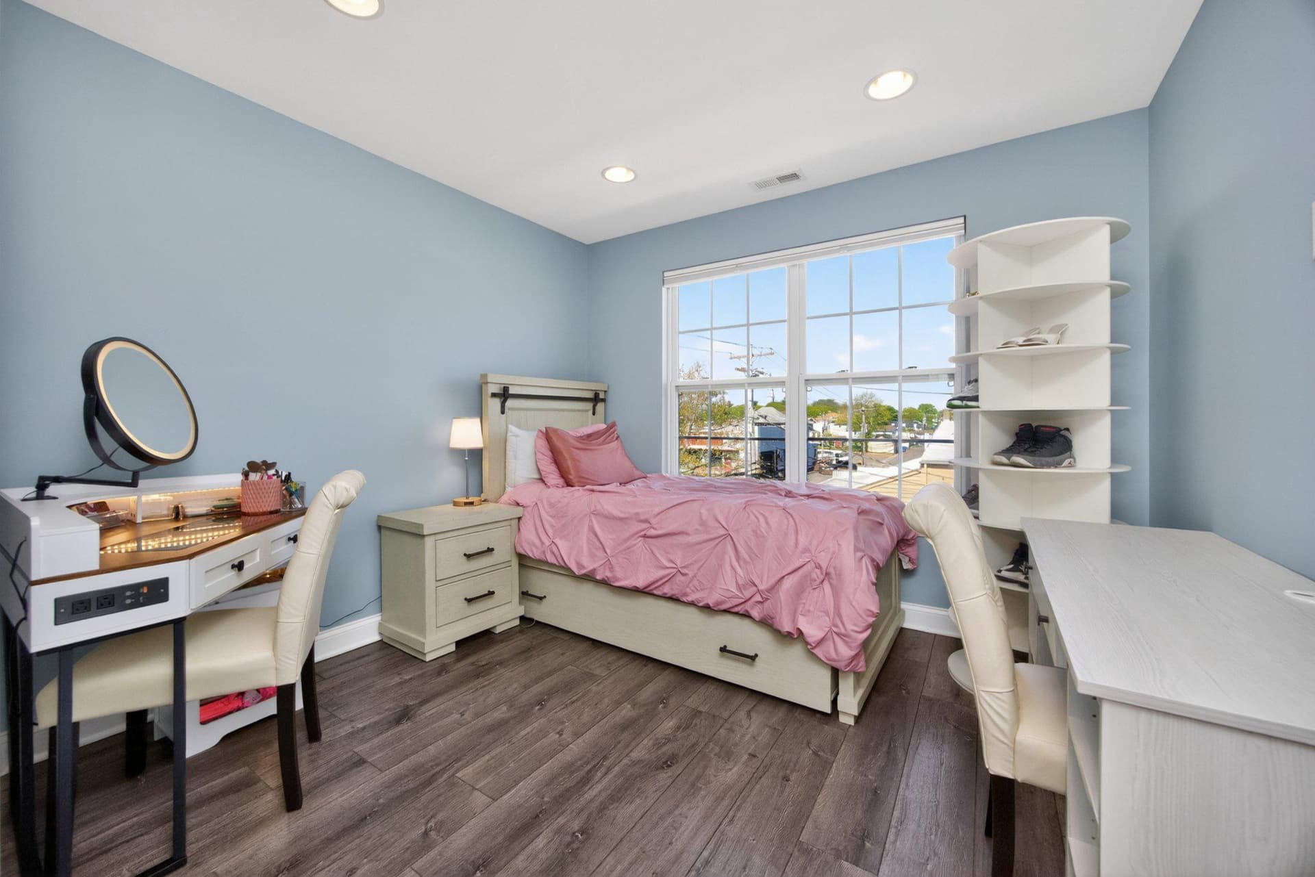 21 N Mitchell Avenue photo 18