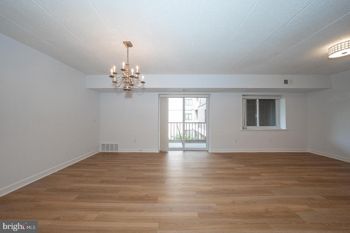 1219 W Wynnewood Road #208 photo 16