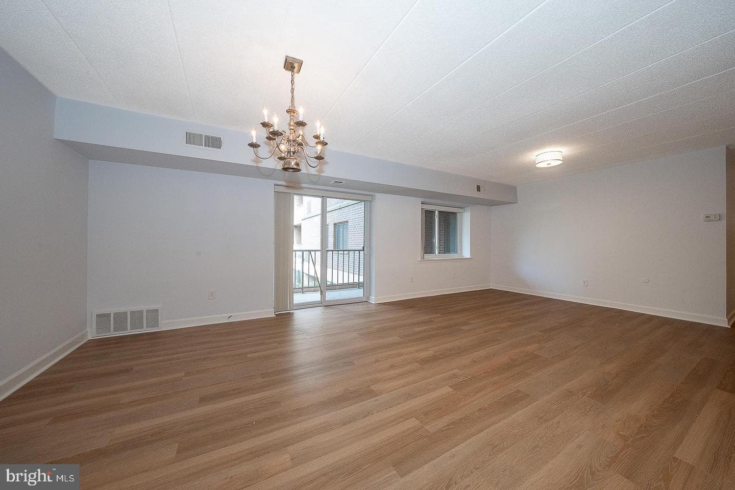 1219 W Wynnewood Road #208 photo 17