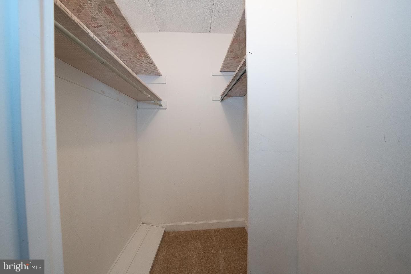 1219 W Wynnewood Road #208 photo 38