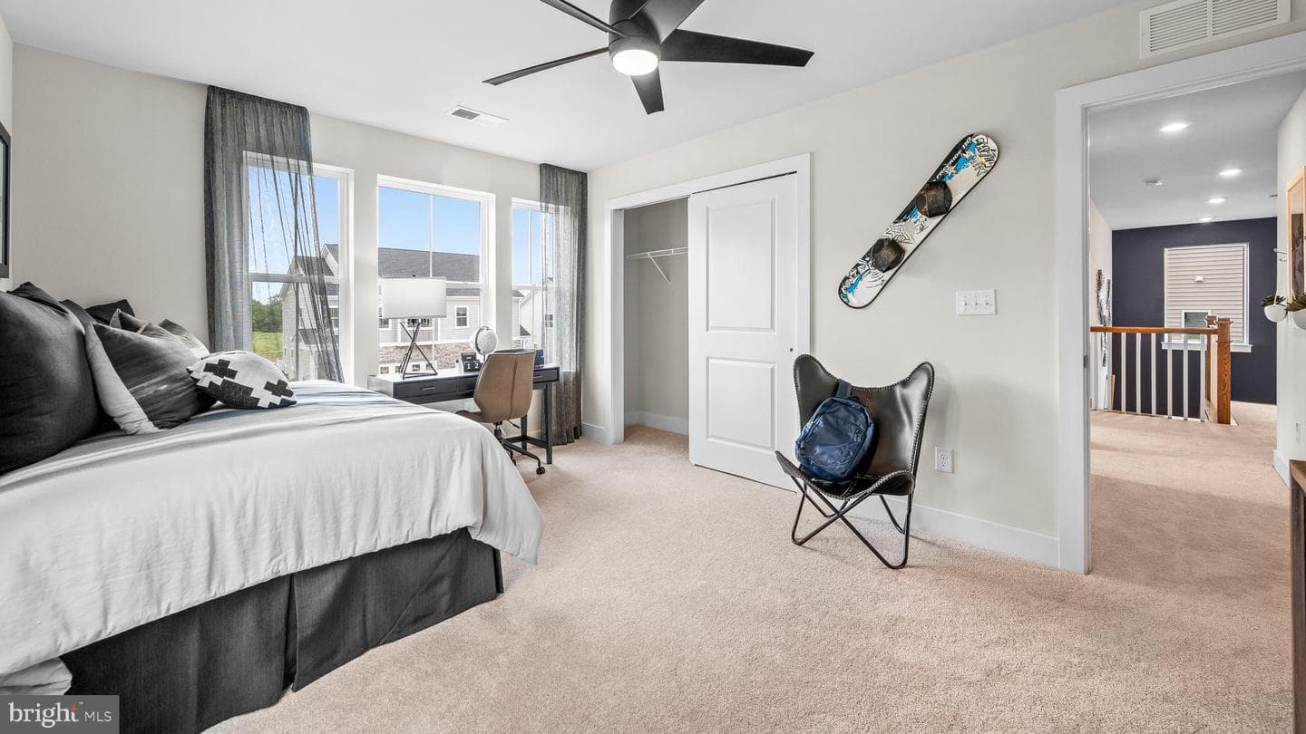 53 Steiner Way photo 26