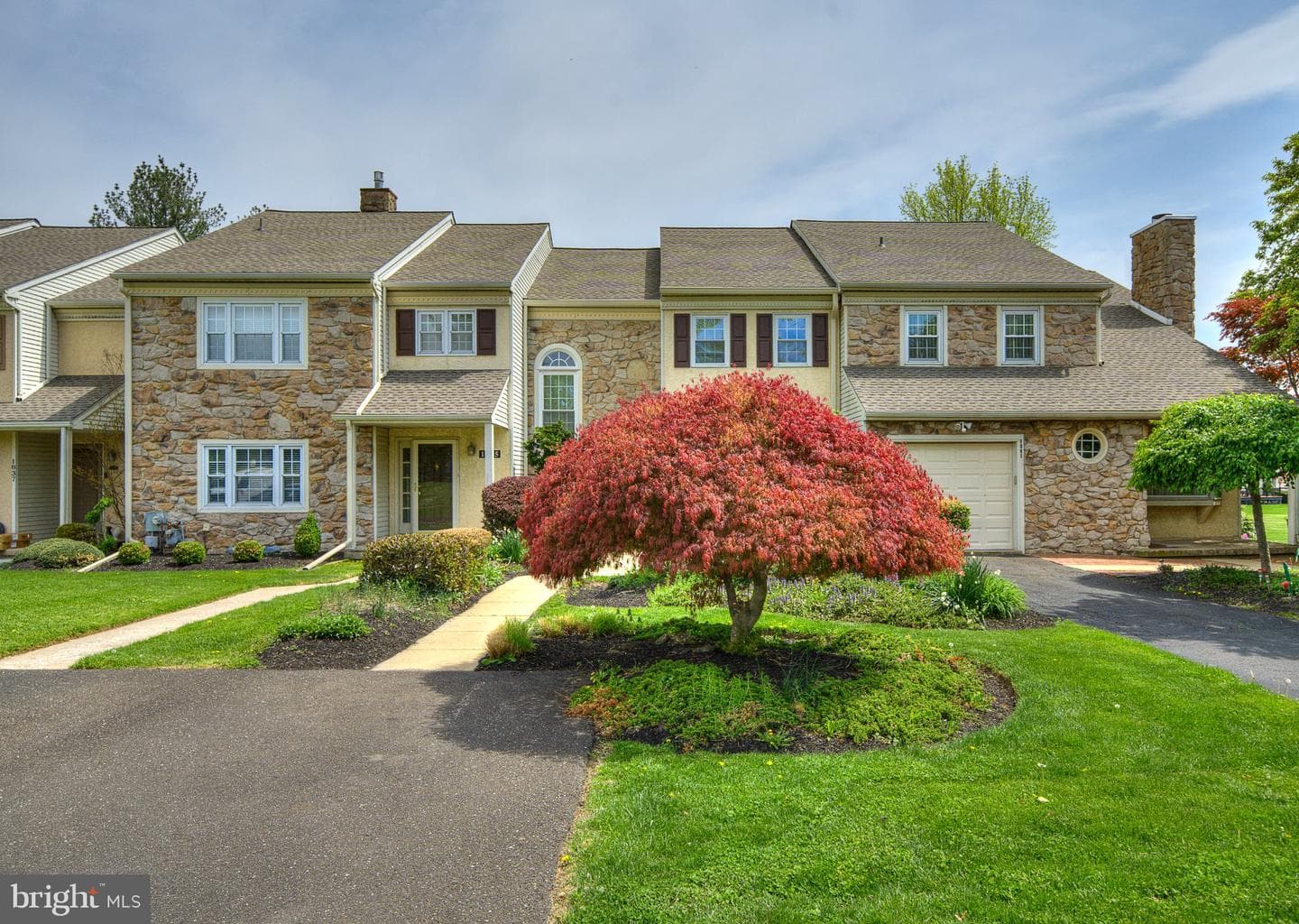 1833 Perrin Court photo 3