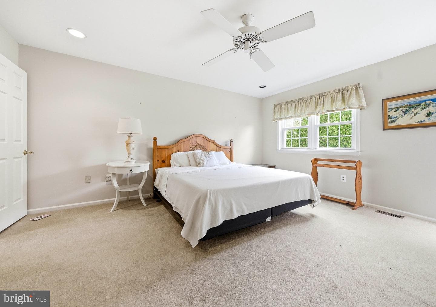 1833 Perrin Court photo 36