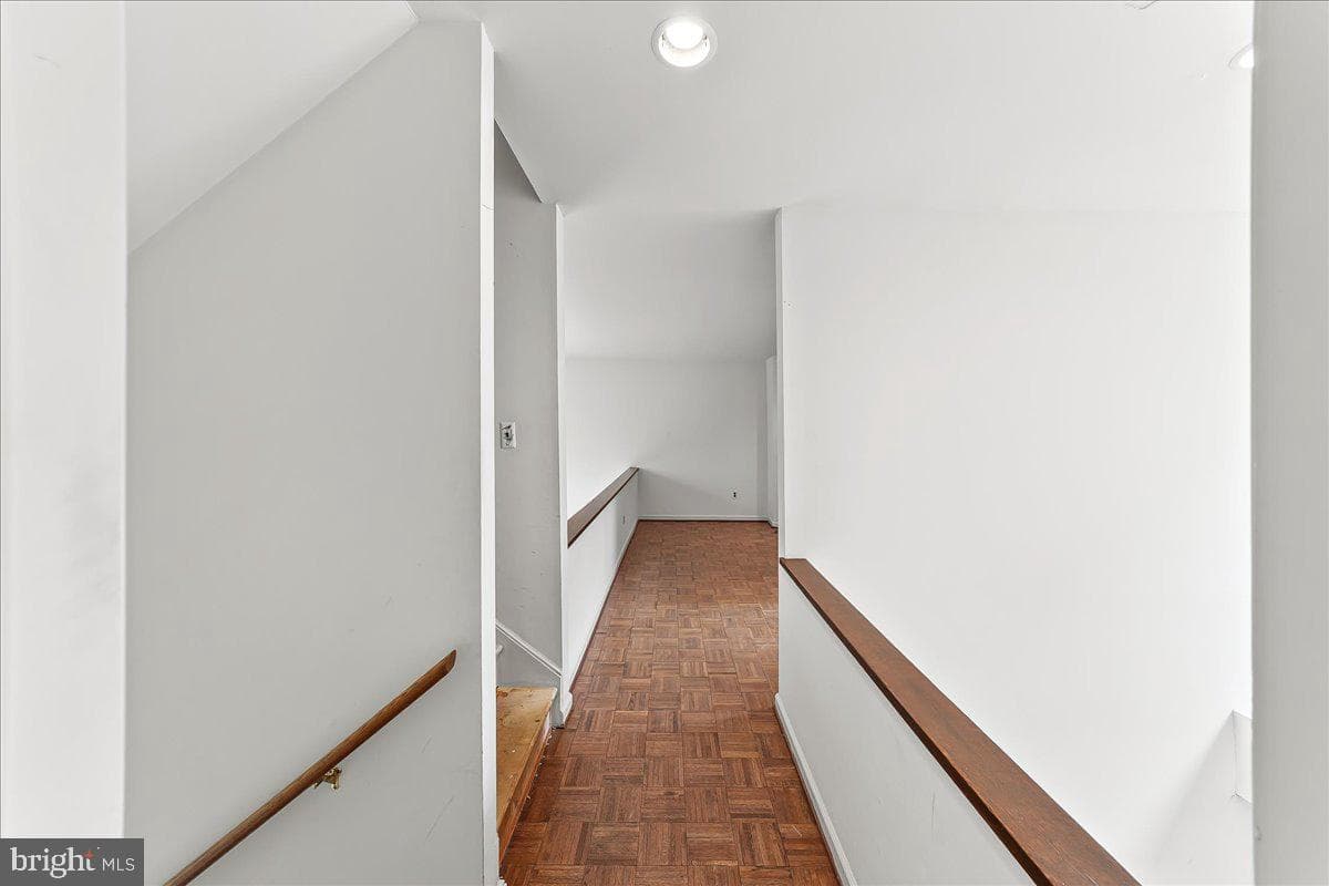 100 Llanalew Rd # 3C photo 17