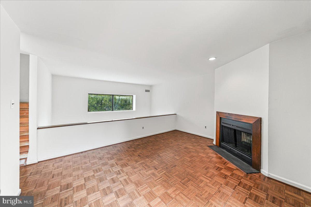 100 Llanalew Rd # 3C photo 23