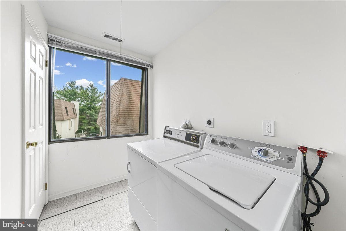 100 Llanalew Rd # 3C photo 27