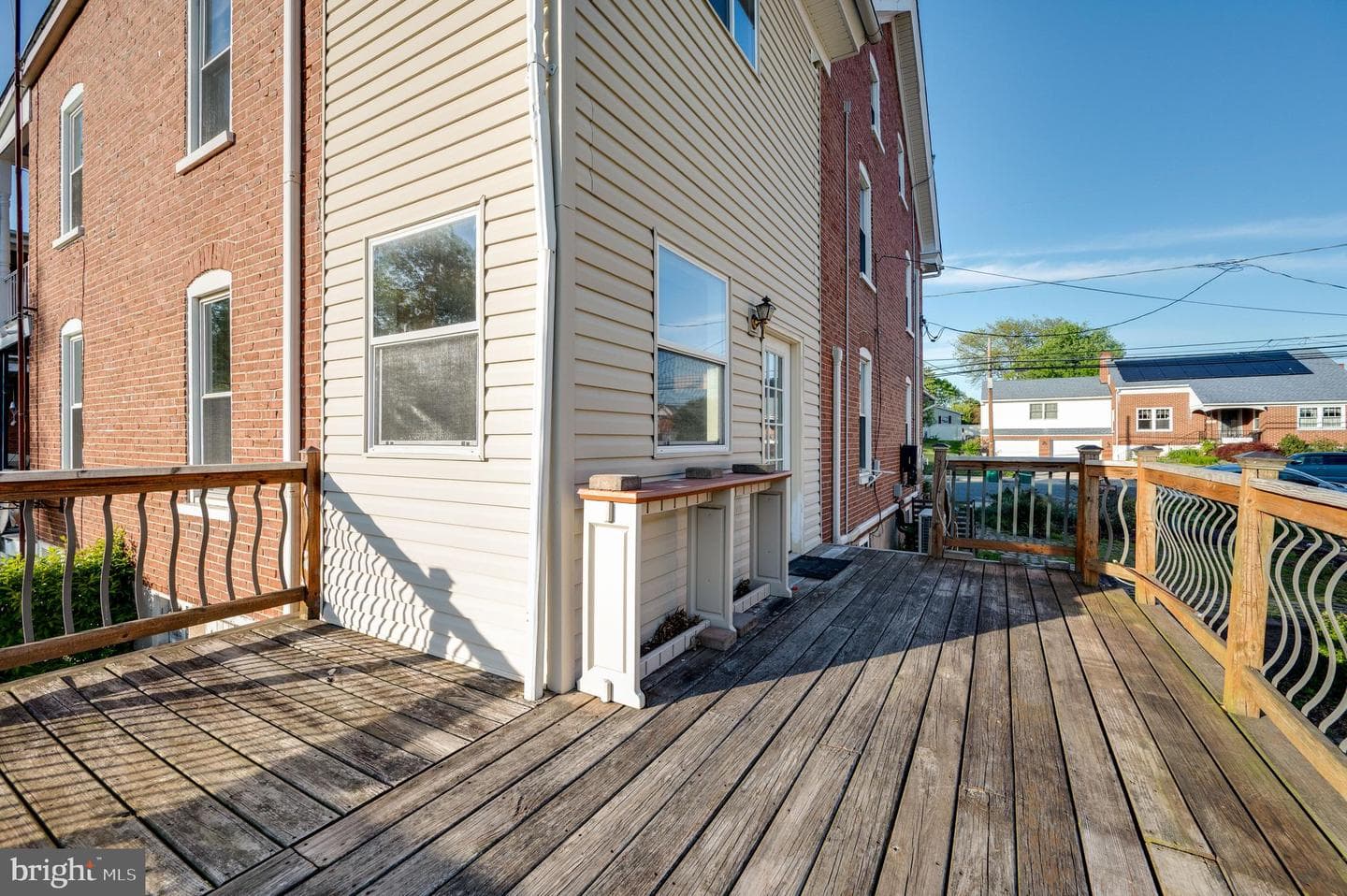 591 Dotts Street photo 39