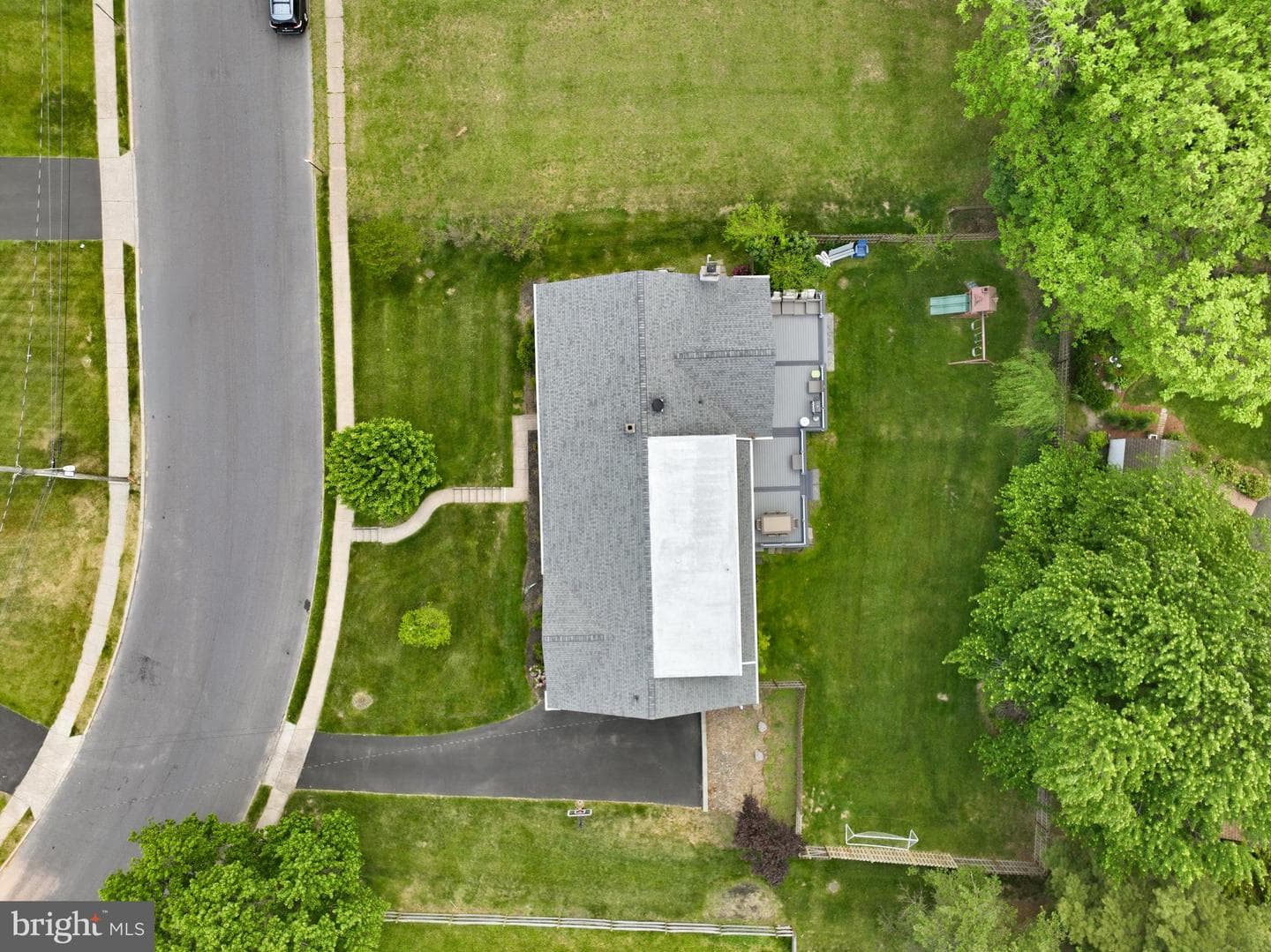 642 Knoll Drive photo 58