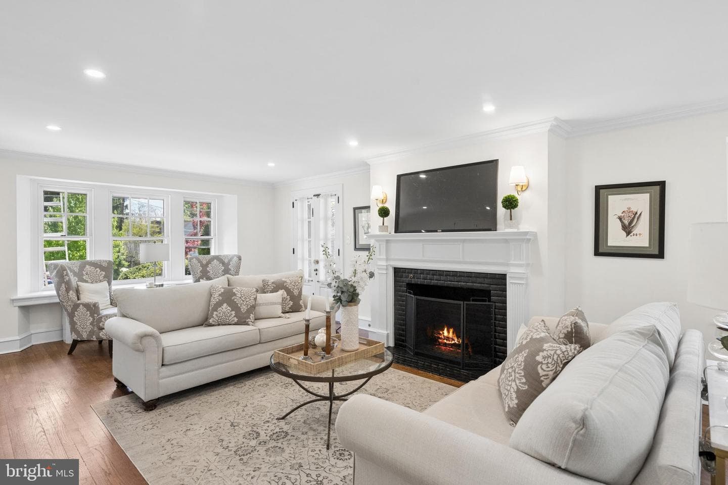 405 Wynmere Road photo 4
