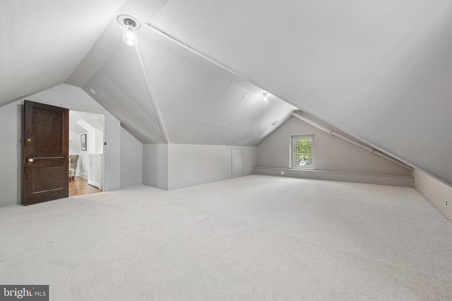 405 Wynmere Road photo 43