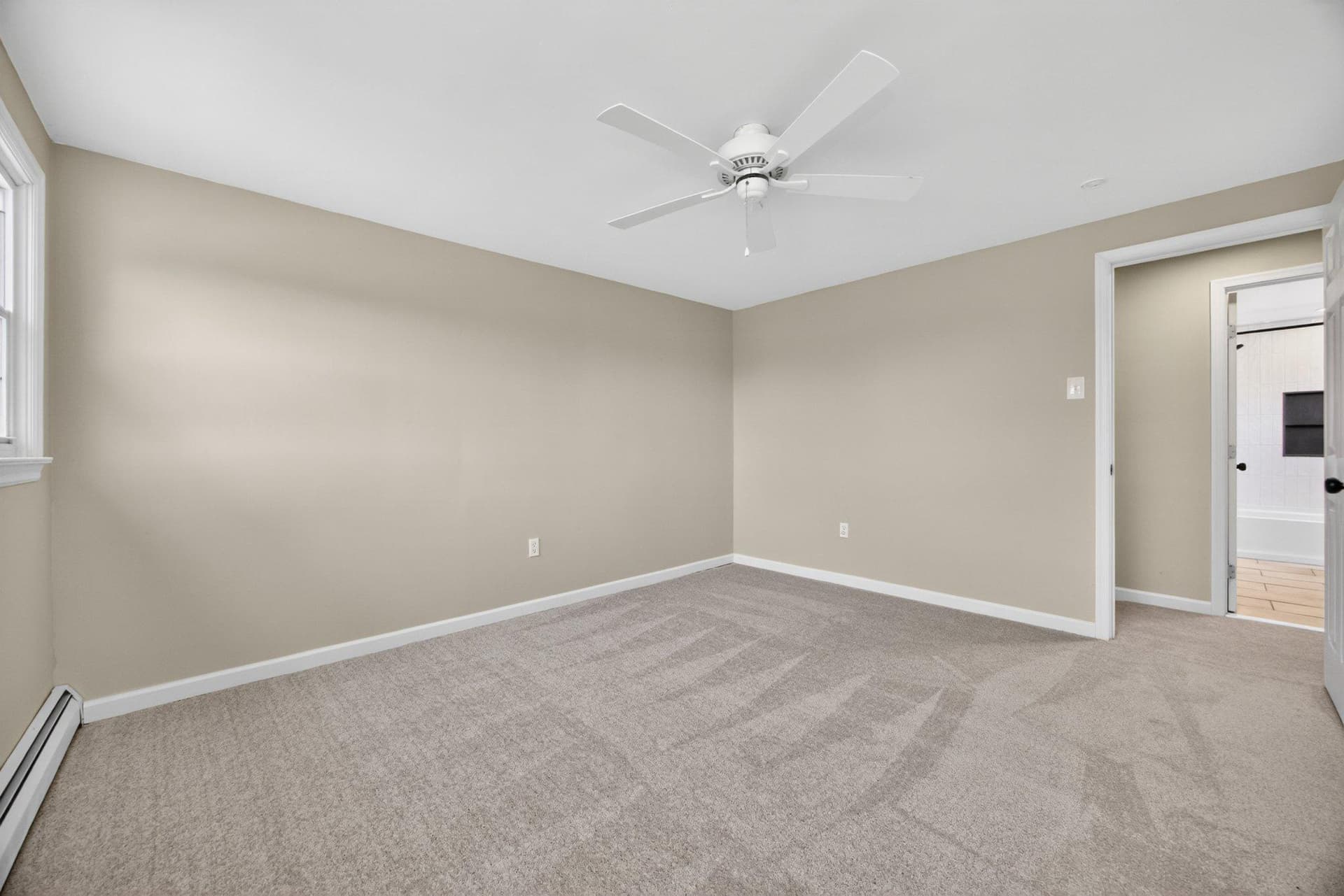 723 Wendy Drive photo 36