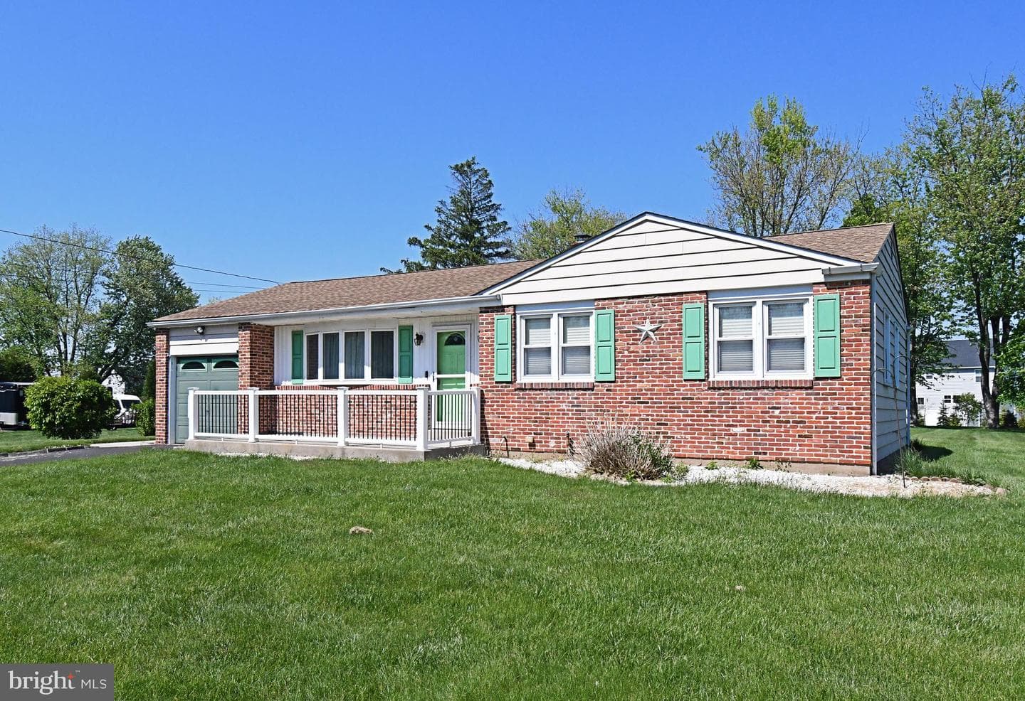3131 Cowpath Road photo 2