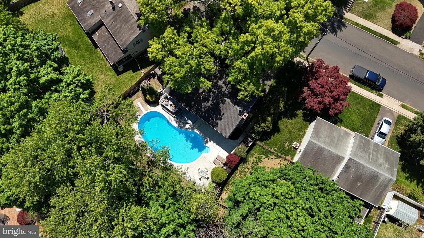609 Mansfield Road photo 59