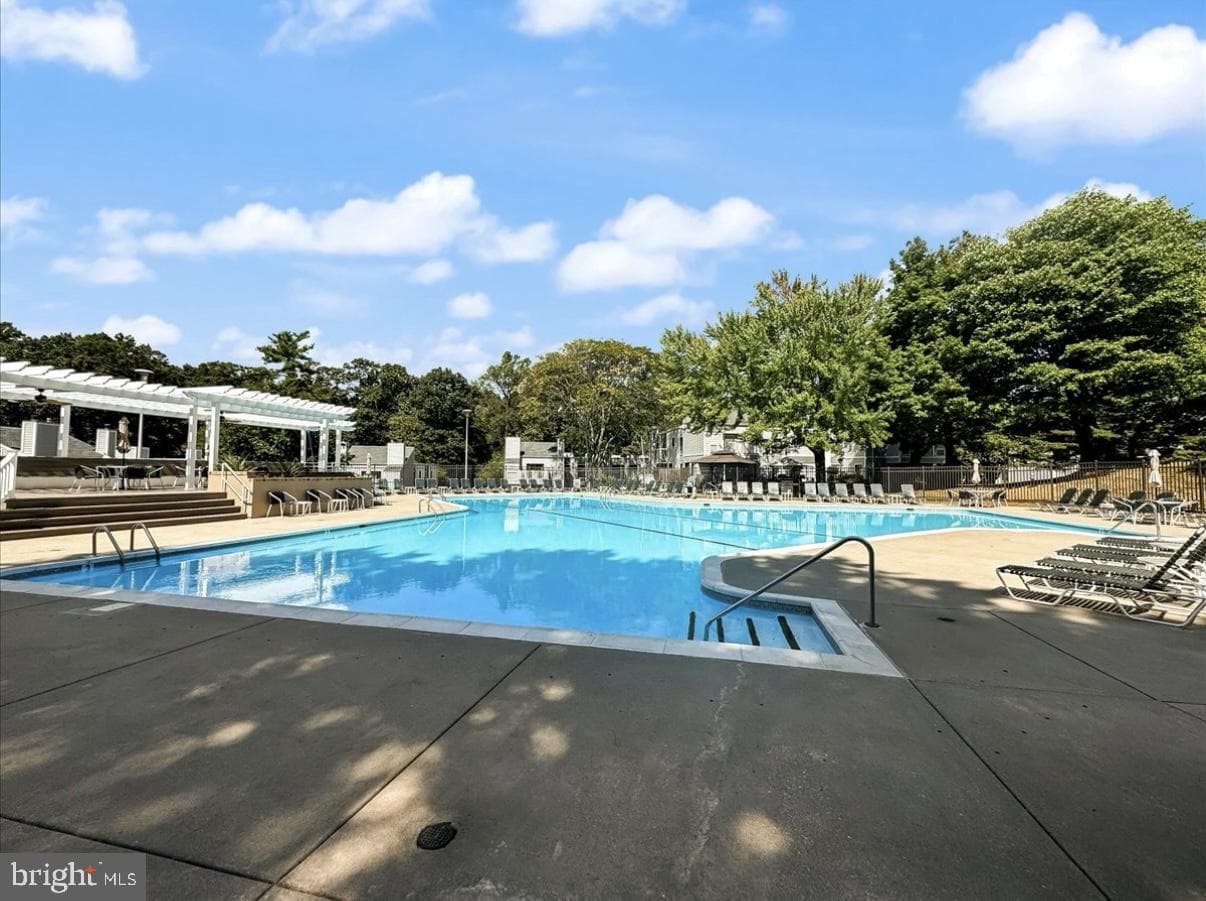 1750 Oakwood Terrace #16c photo 26