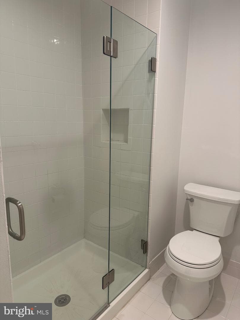 1750 Oakwood Terrace #4c photo 9