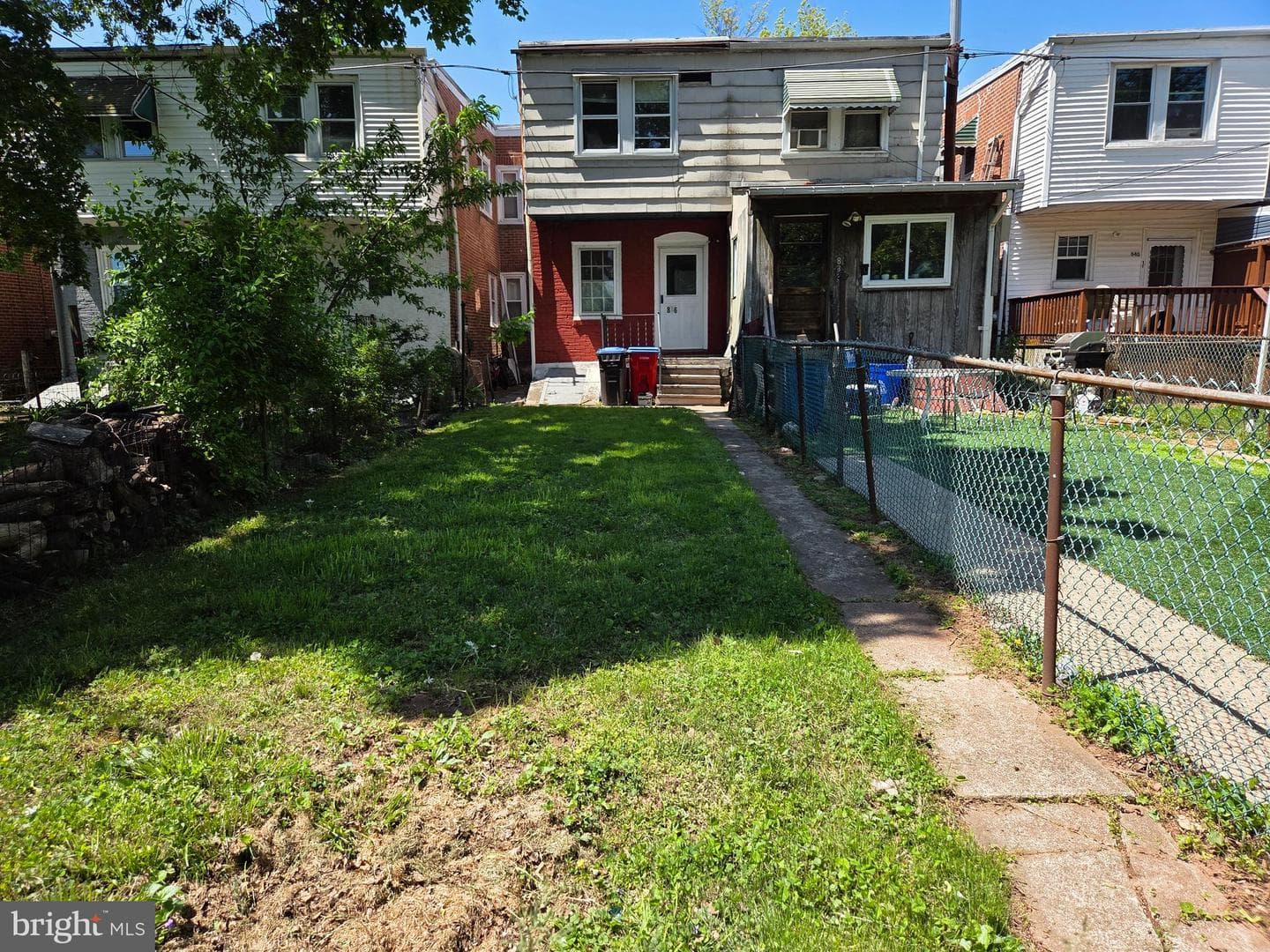 836 Haws Avenue photo 3