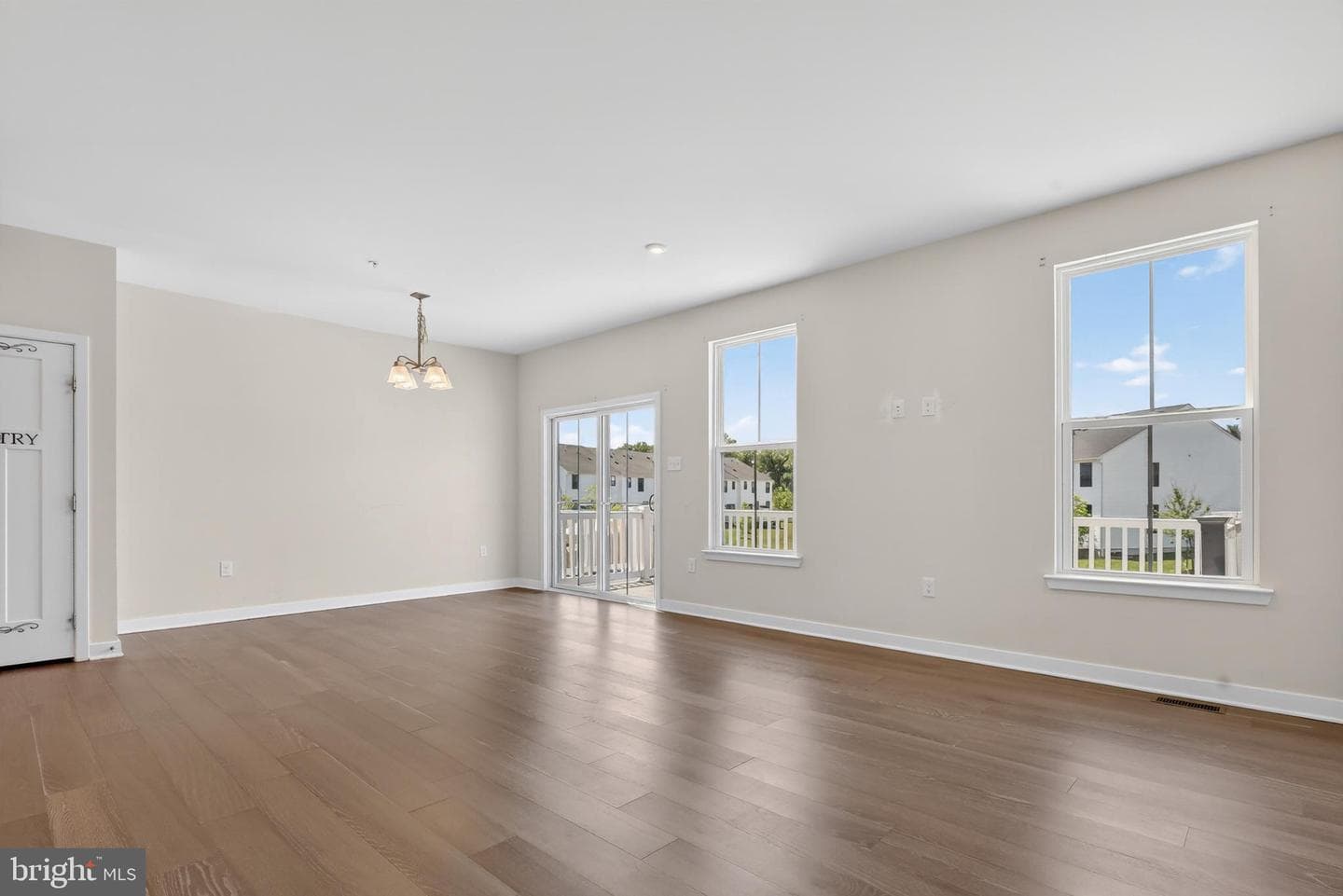 8005 Milltown Circle photo 12