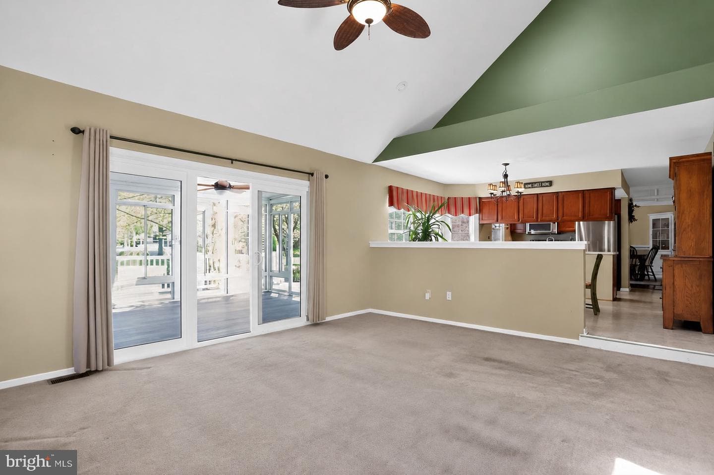 102 Grouse Court photo 3