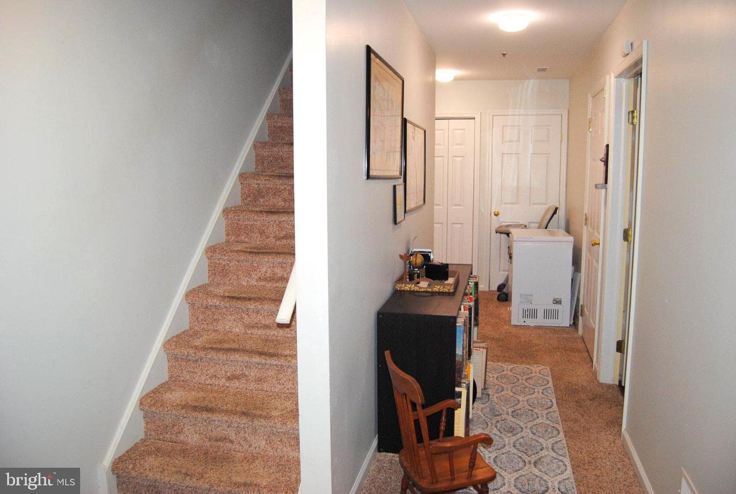 511 Sturbridge Court photo 17