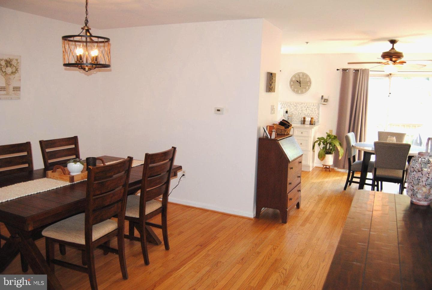 511 Sturbridge Court photo 4