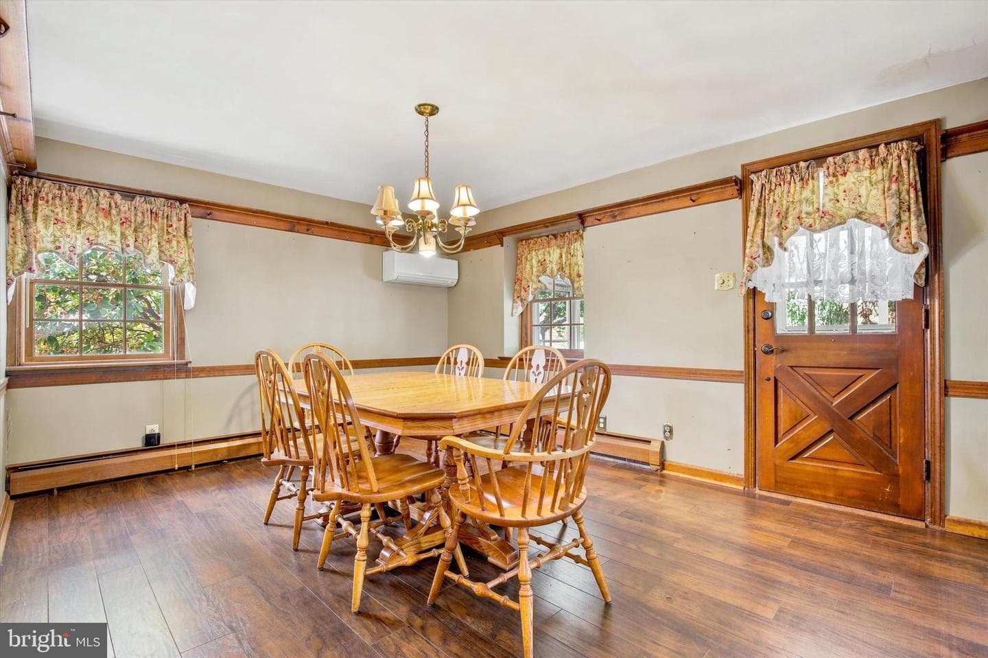 416 Exton Road photo 9