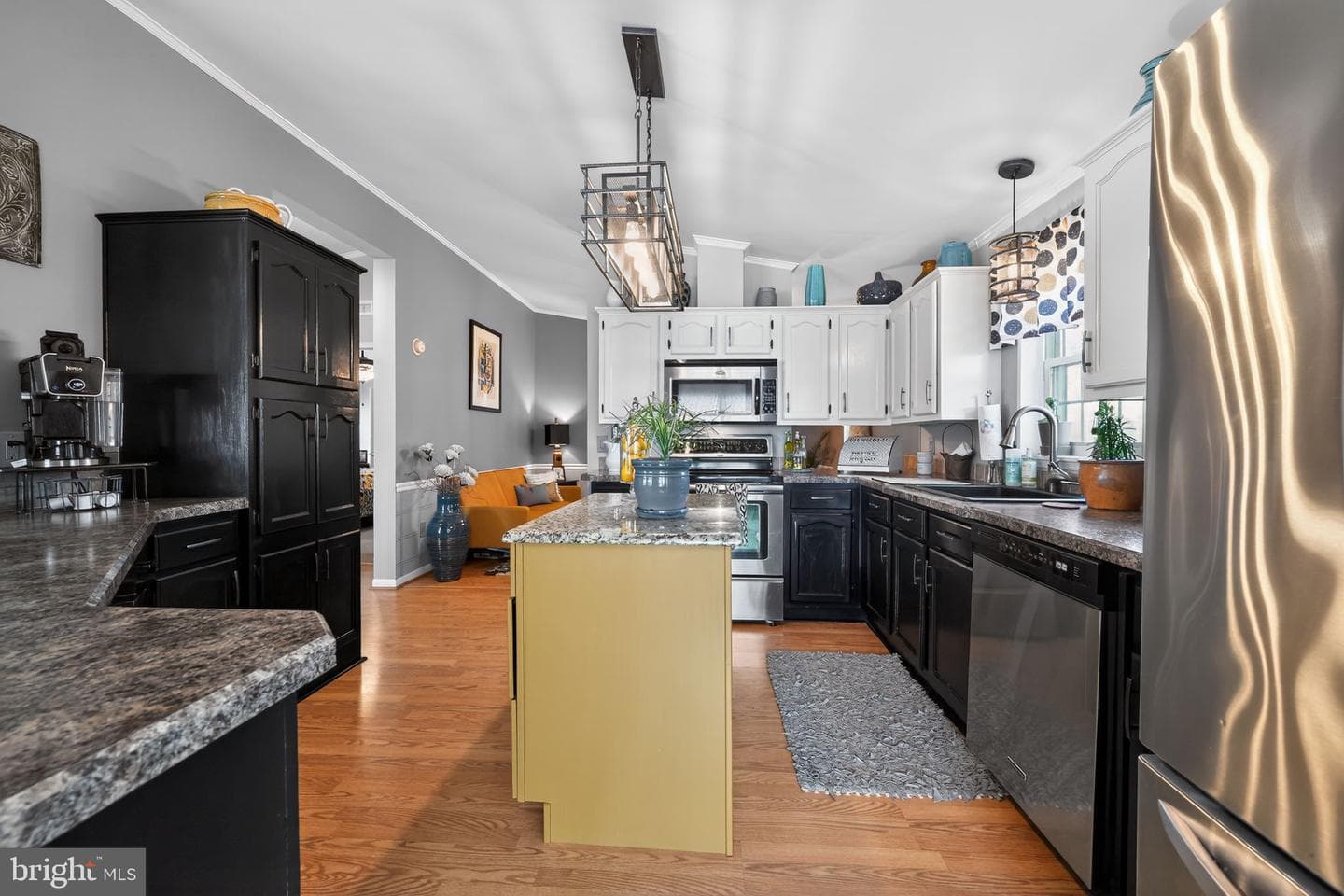 102 Daisy Lane photo 6