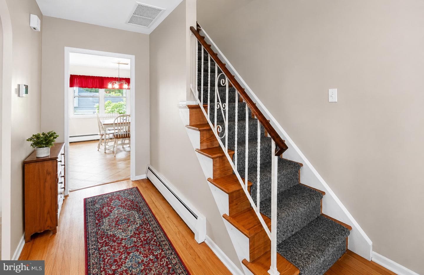 555 Elliott Drive photo 3