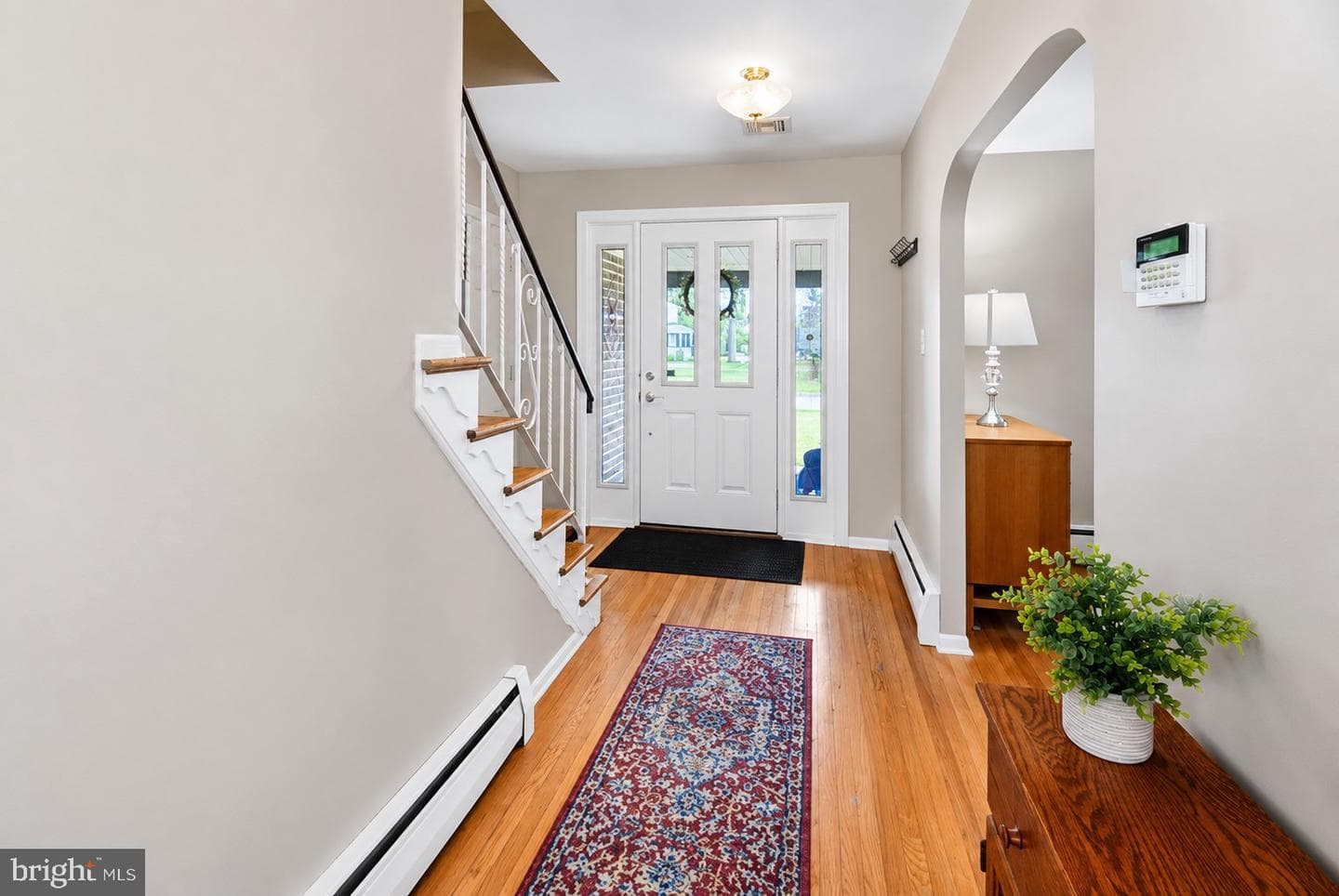 555 Elliott Drive photo 4