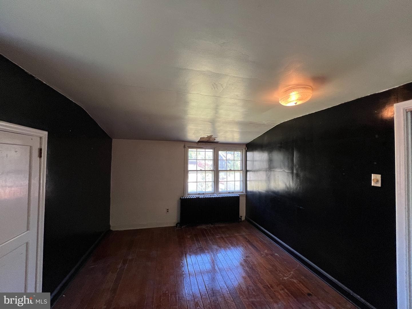 853 N Franklin Street photo 16