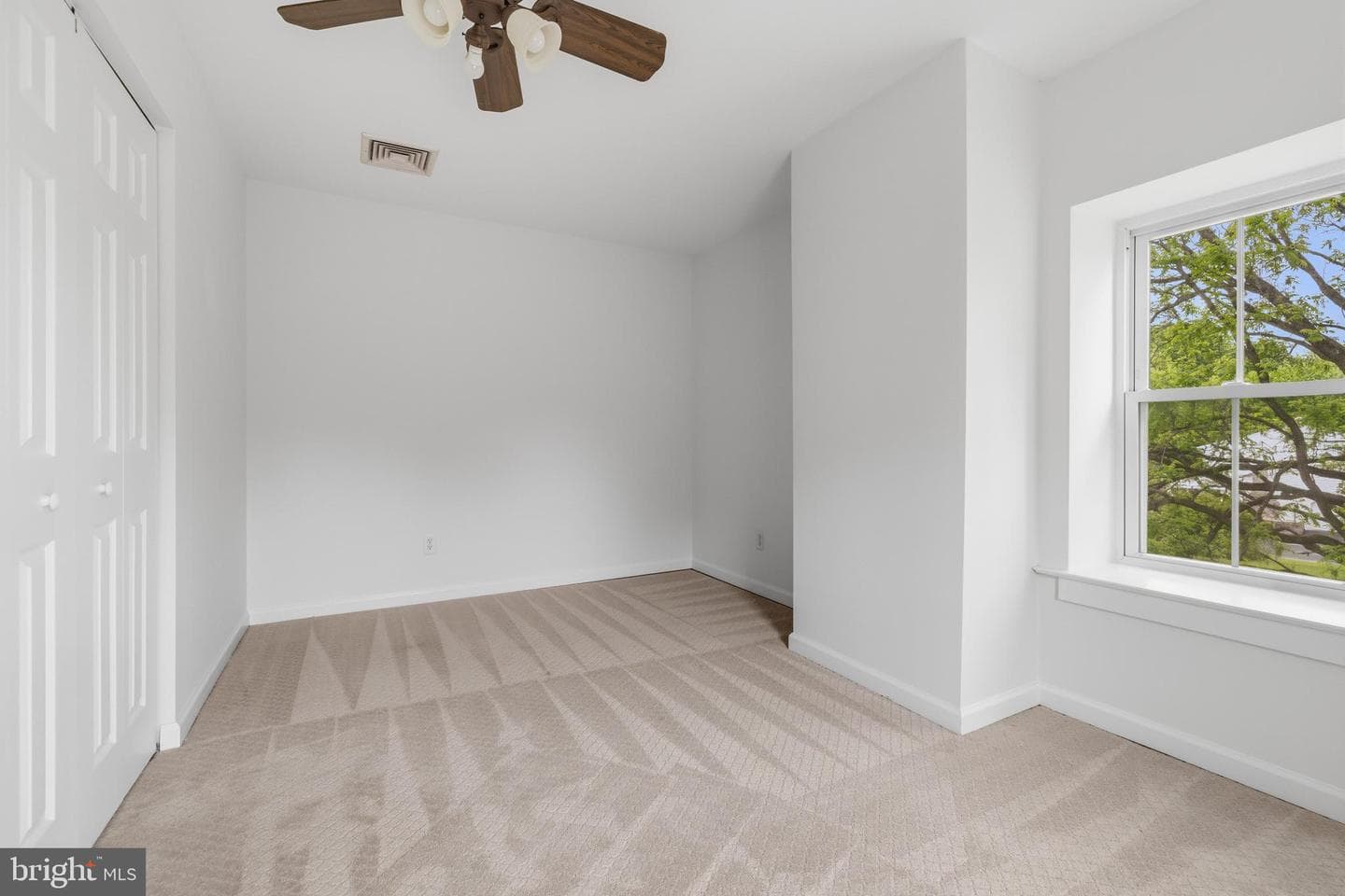 1145 Limekiln Pike photo 33