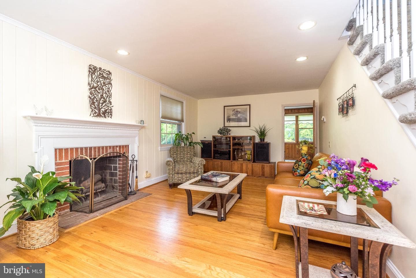 139 Kingston Road photo 4
