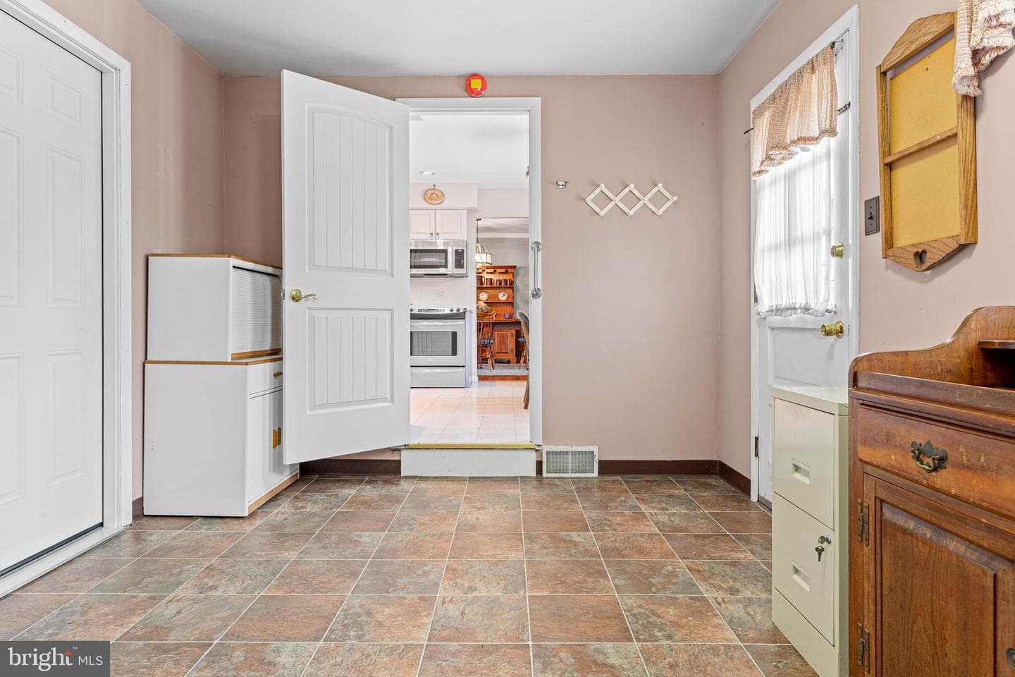 3307 Windsor Drive photo 27